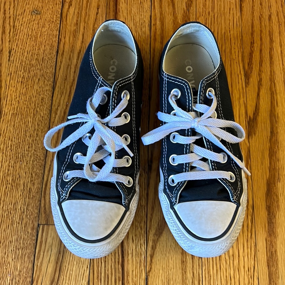 Converse Chuck Taylor low top sneakers